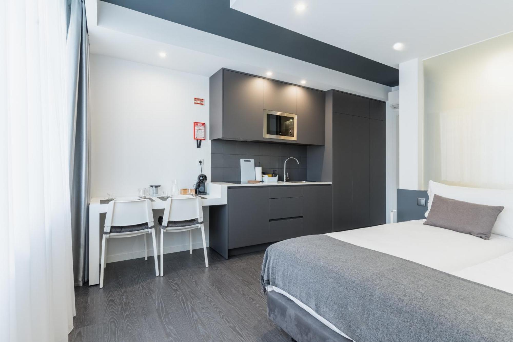 Avenida Concept Studios Авейру Екстер'єр фото
